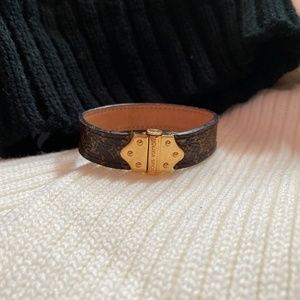 Louis Vuitton Bracelet Women's Nano Monogram Bracelet